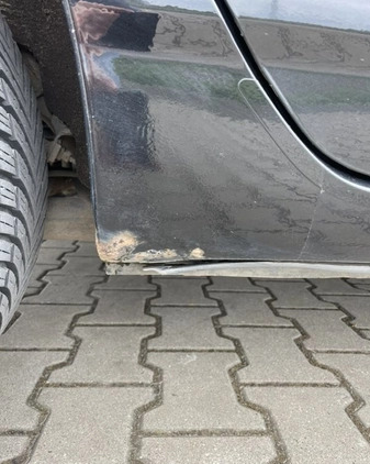 Toyota Corolla cena 7900 przebieg: 205133, rok produkcji 2003 z Warszawa małe 92